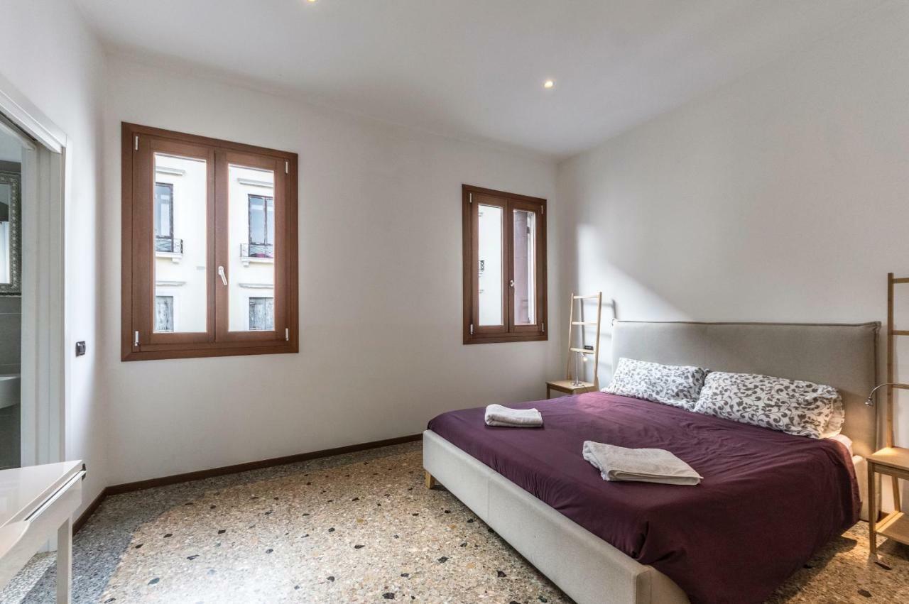 Ca' D'Oro Suite Venedig